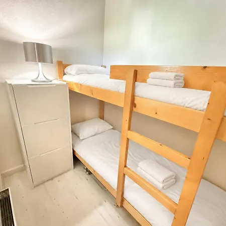 Face A La Appt Climatise 2 Piscine Parking Prive Apartment *